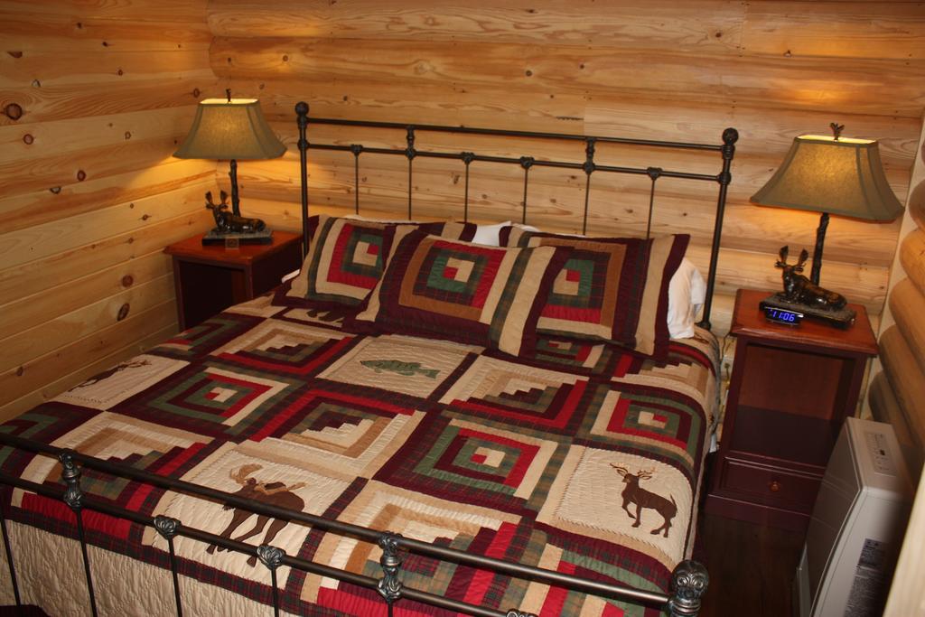 Lake Parlin Lodge & Cabins West Forks ห้อง รูปภาพ