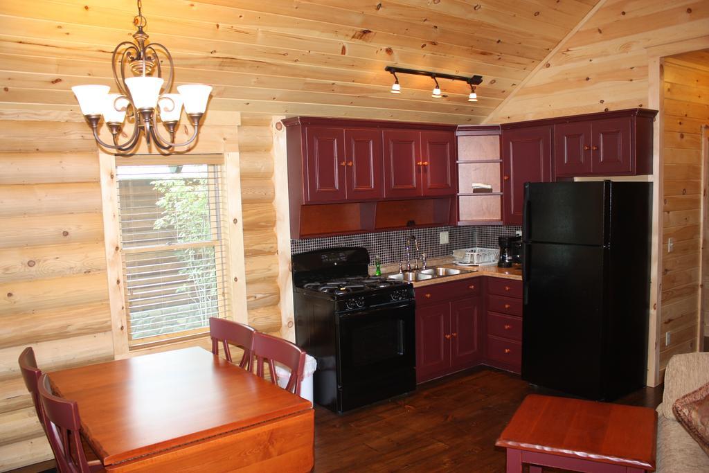 Lake Parlin Lodge & Cabins West Forks ห้อง รูปภาพ