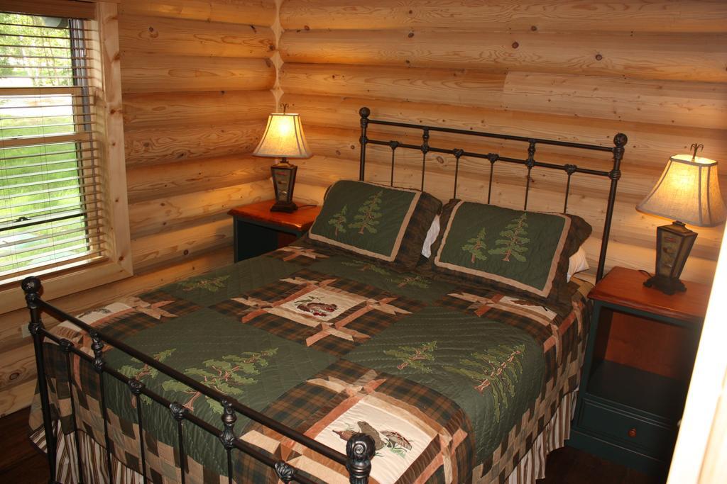 Lake Parlin Lodge & Cabins West Forks ห้อง รูปภาพ