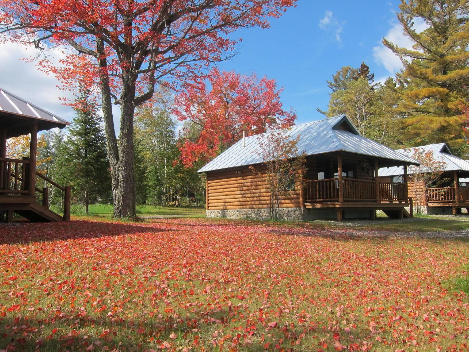 Lake Parlin Lodge & Cabins West Forks ภายนอก รูปภาพ